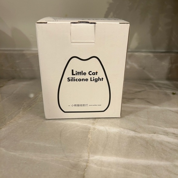 ✨Cute Cat Night Light silicone Baby Nursery Nightlight, Color Changing ✨✨ - Picture 5 of 8